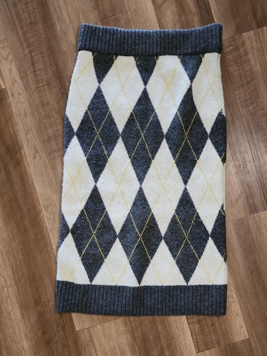 pringle of scotland x H&M Dresses & Skirts - Pringle of Scotland x H&M Argyle Knit Pencil Skirt Preppy Midi Stretch